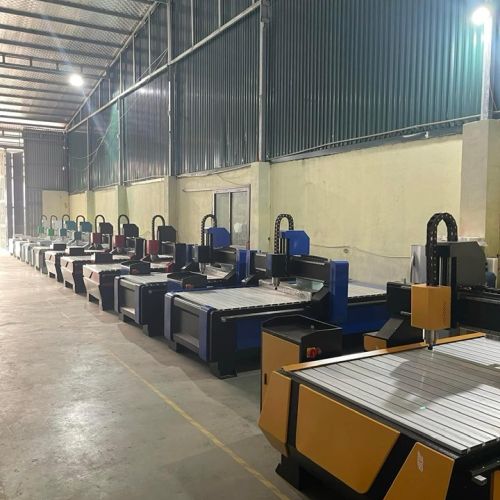 CNC cắt quảng cáo 1325